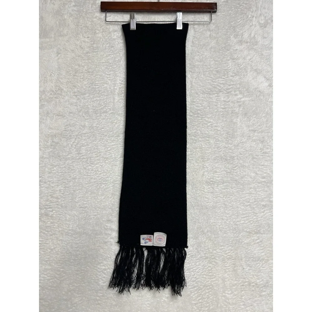 Purdue‎ Boilermakers Black Knit Scarf Fringed Embroidered Logo USA Made
